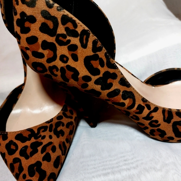 Leopard Pumps DEETRA - Picture 5 of 8